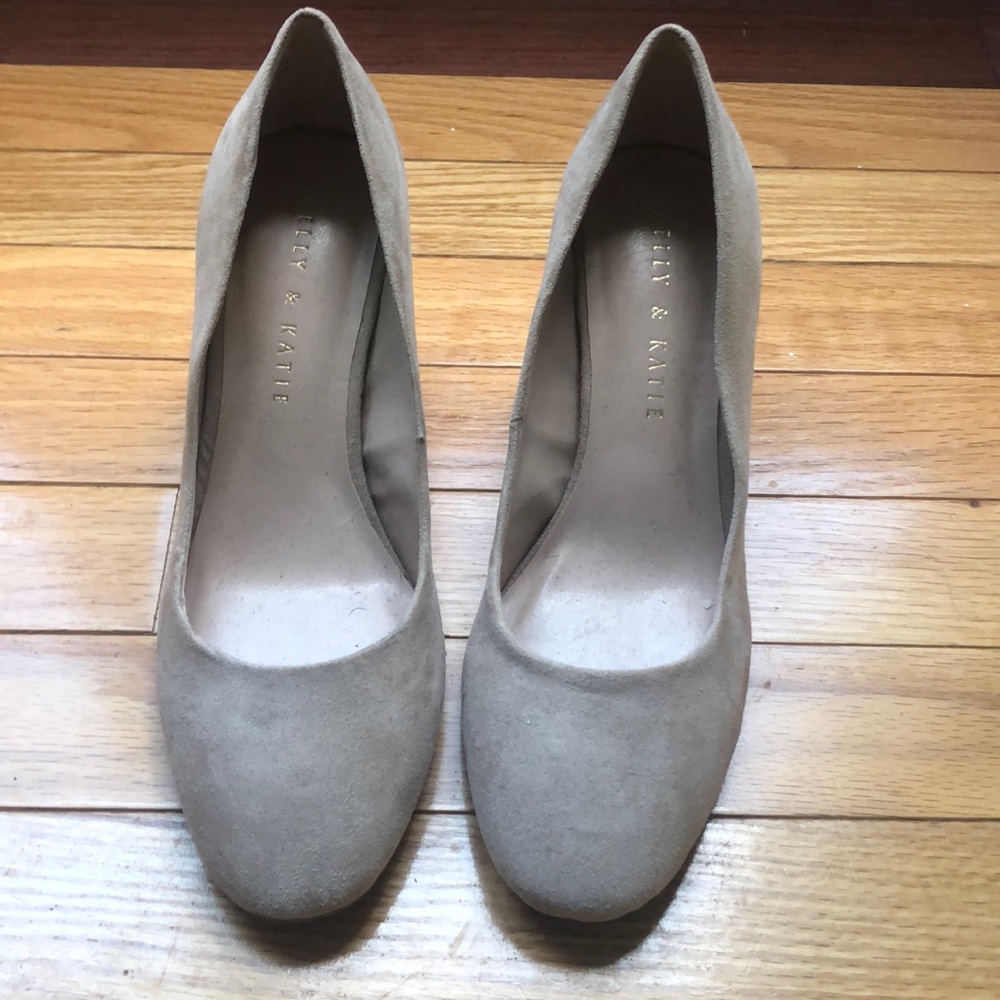 Kelly & Katie Nude Suede Heel